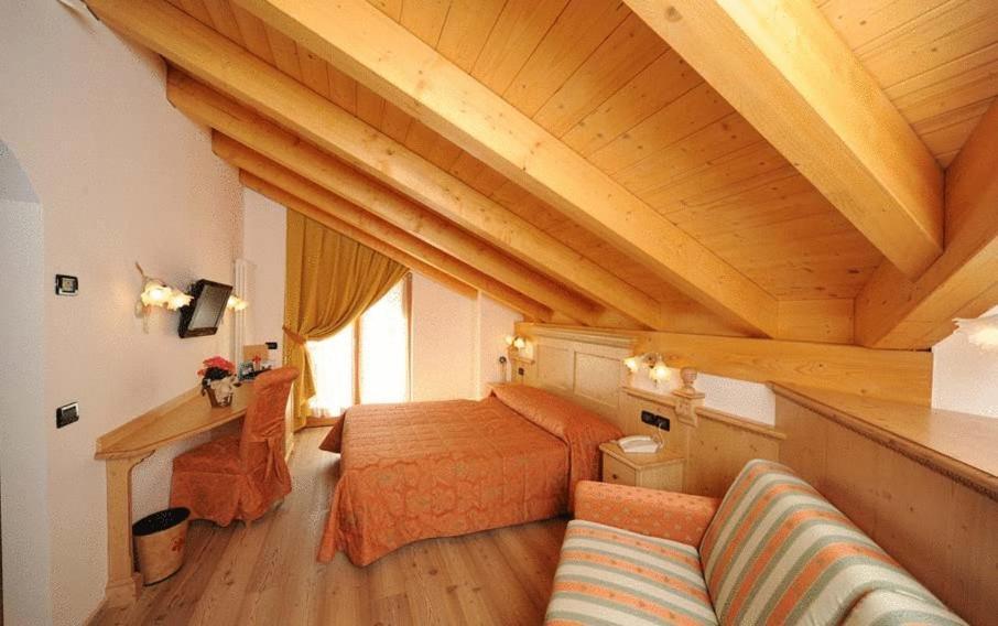 Residence Garni Il Giglio Коммеццадура Номер фото