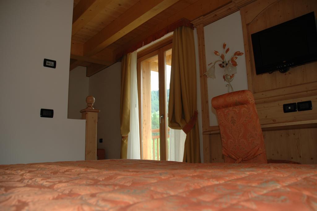 Residence Garni Il Giglio Коммеццадура Экстерьер фото